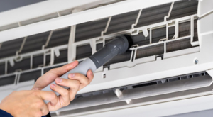 ve sinh may lanh quan 4